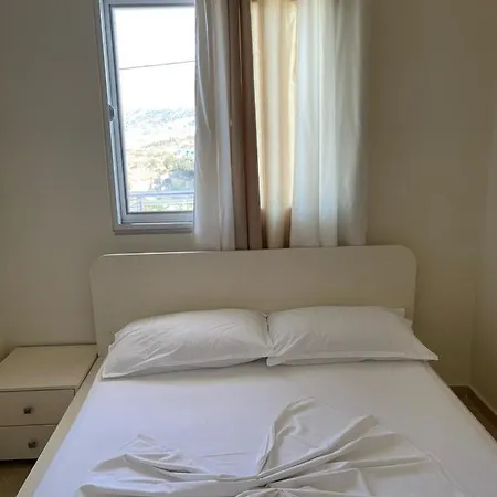 Apartment Sunset Berdenesh *