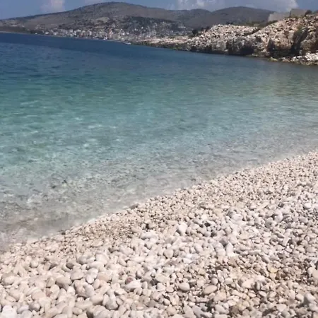 Apartment Sunset Berdenesh