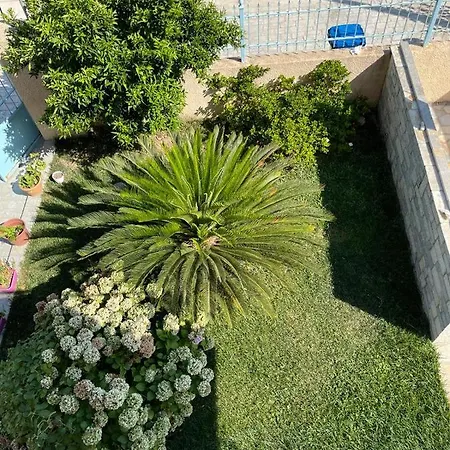 Apartment Sunset Berdenesh