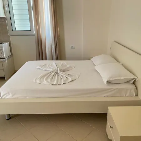 Apartment Sunset Berdenesh Sarandë