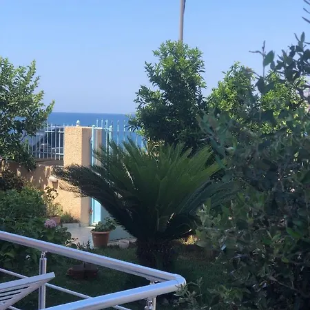 Sunset Berdenesh Sarandë